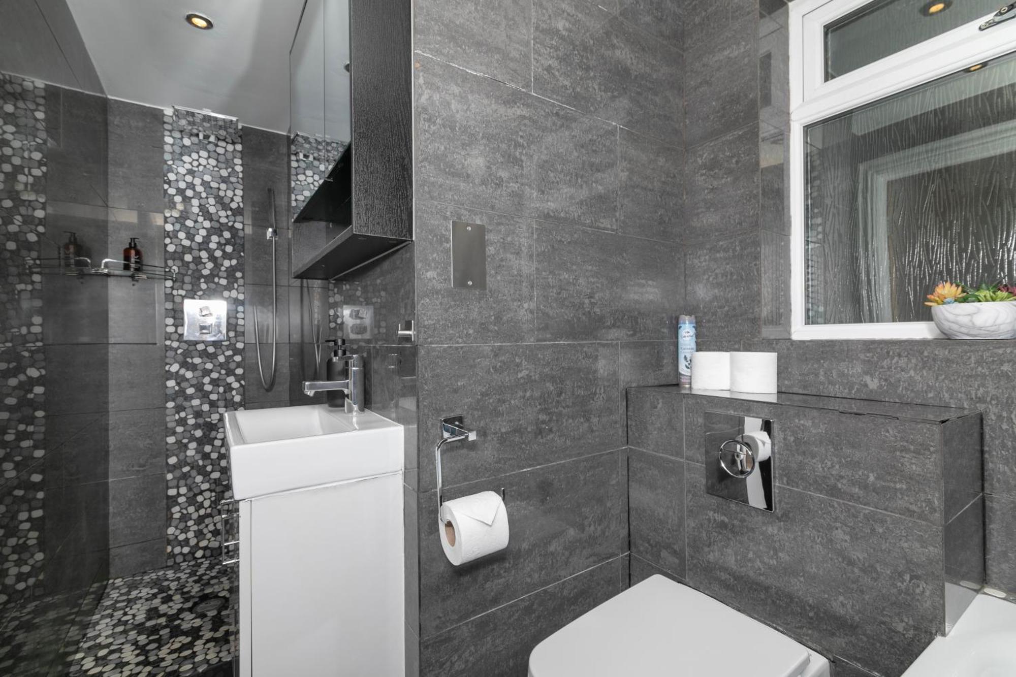 Elegant 2 Bedroom Garden Flat, London, Paddington! Apartamento